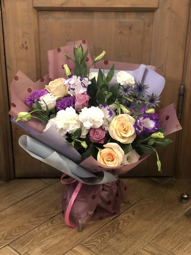 Восточные ночи, артикул F61771 - 18988 рублей, доставка по городу. Flawery - доставка цветов