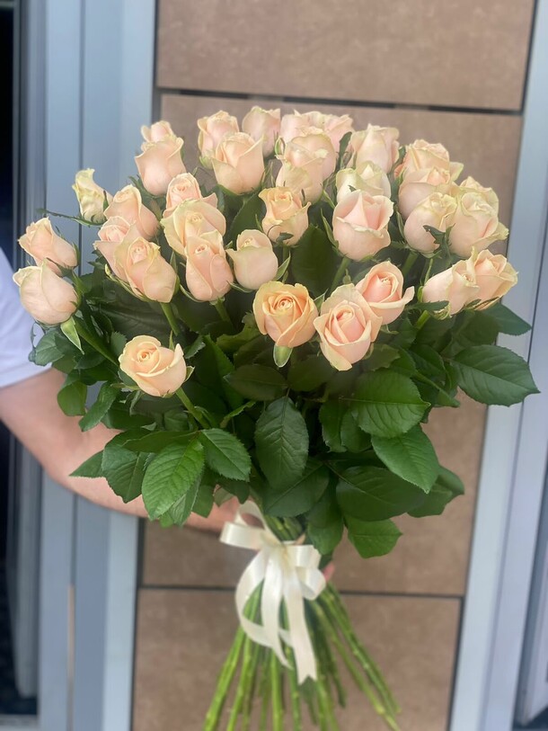 Романтика, артикул F61781 - 38927 рублей, доставка по городу. Flawery - доставка цветов