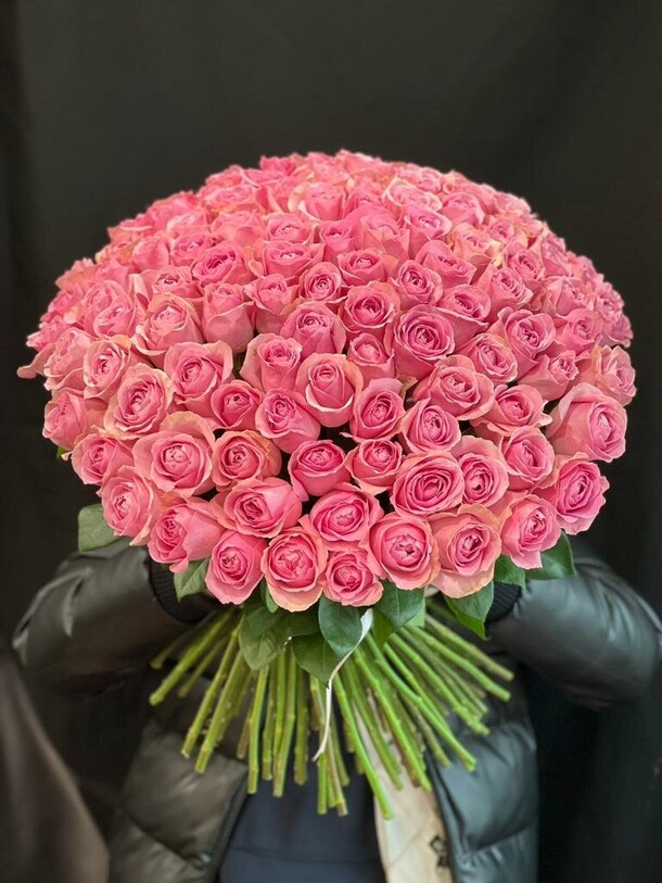 Ток, артикул F61782 - 85142 рублей, доставка по городу. Flawery - доставка цветов