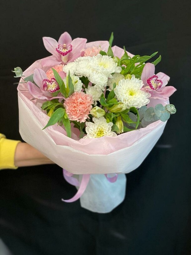 Олимпия, артикул F61783 - 11242 рублей, доставка по городу. Flawery - доставка цветов