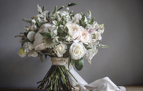 Белое небо, артикул F63898 - 15990 рублей, доставка по городу. Flawery - доставка цветов