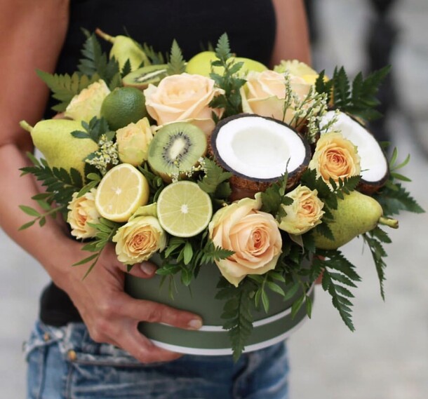 Иноземка, артикул F63907 - 48990 рублей, доставка по городу. Flawery - доставка цветов