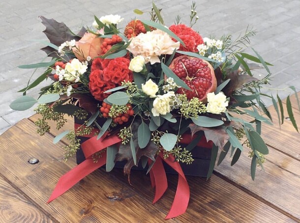 Вихрь красок, артикул F64228 - 36562 рублей, доставка по городу. Flawery - доставка цветов