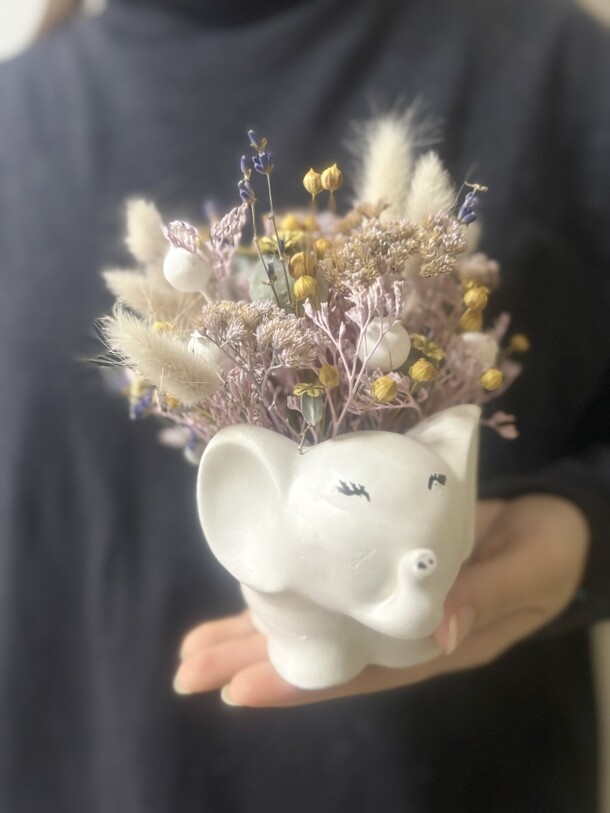 Слон с сухоцветами, артикул F1371117 - 2000 рублей, доставка по городу. Flawery - доставка цветов