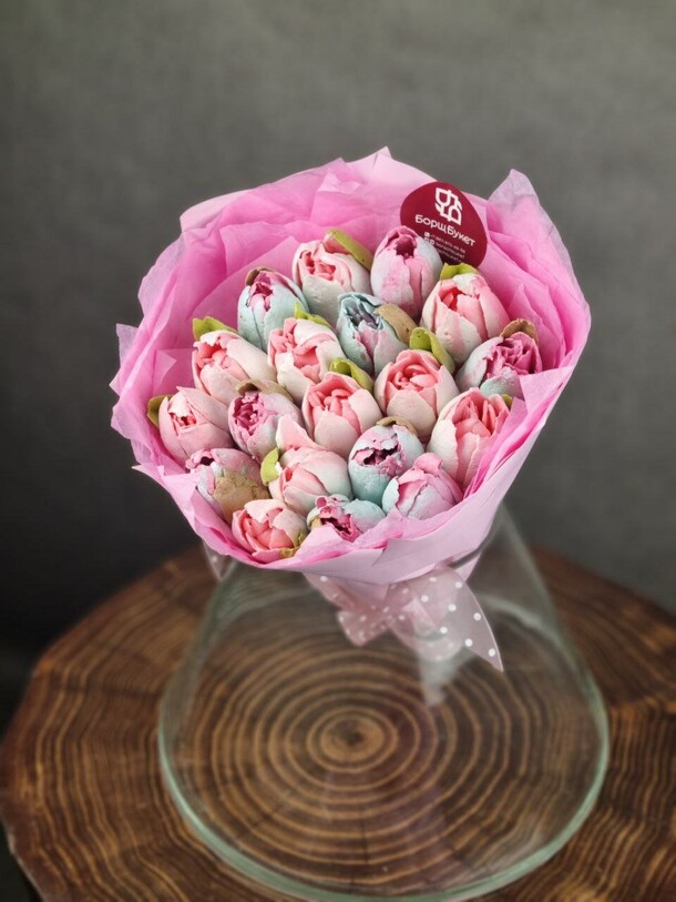 Букет из зефирных тюльпанов, артикул F1200798 - 2500 рублей, доставка по городу. Flawery - доставка цветов