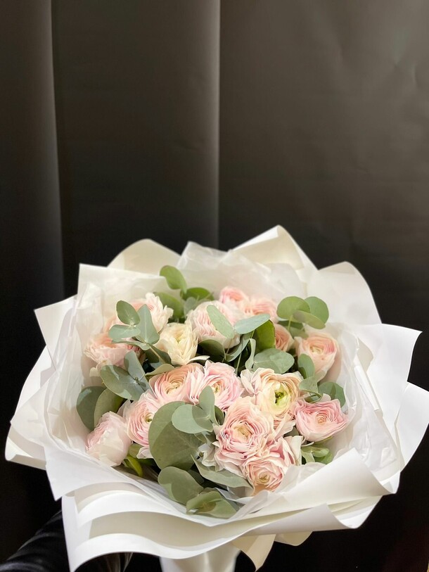 Рапсодия, артикул F1219211 - 19900 рублей, доставка по городу. Flawery - доставка цветов