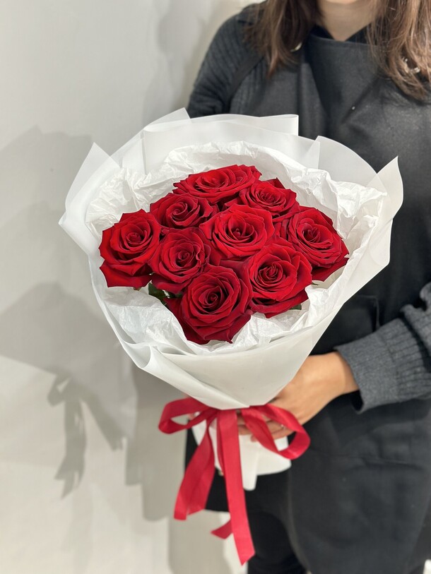 Букет из красных роз, артикул F1204285 - 3450 рублей, доставка по городу. Flawery - доставка цветов