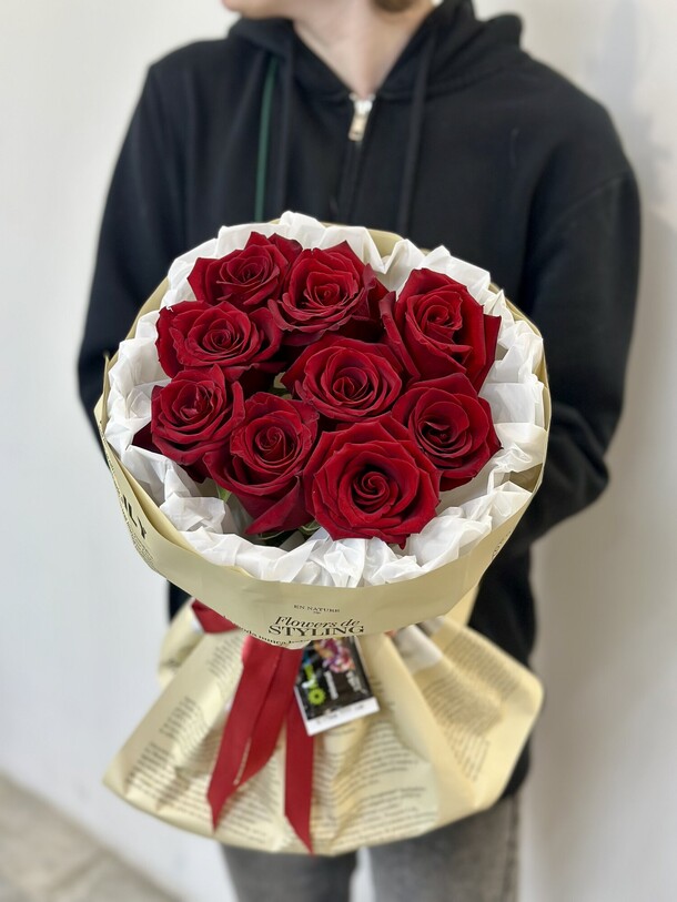 Букет дня! красные розы для любимых ❤️, артикул F1288822 - 3870 рублей, доставка по городу. Flawery - доставка цветов