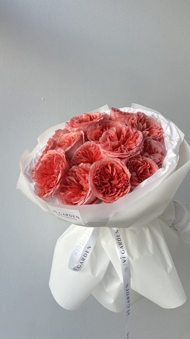 Букет роза «кенди экспрешн» 15 шт, артикул F1421859 - 8201 рублей, доставка по городу. Flawery - доставка цветов