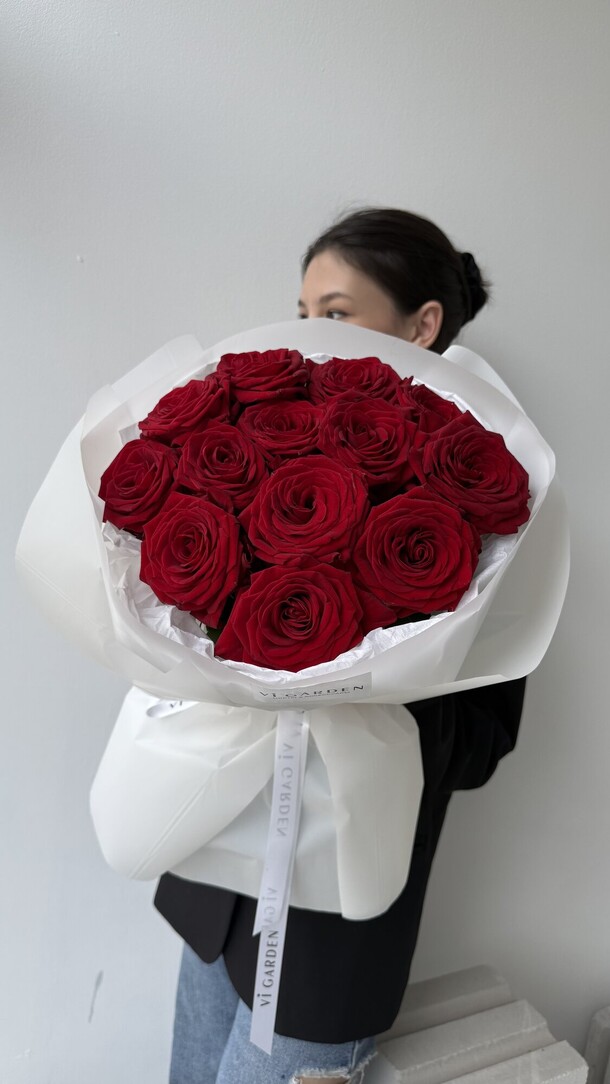 Роза рэд наоми, артикул F1432035 - 5000 рублей, доставка по городу. Flawery - доставка цветов