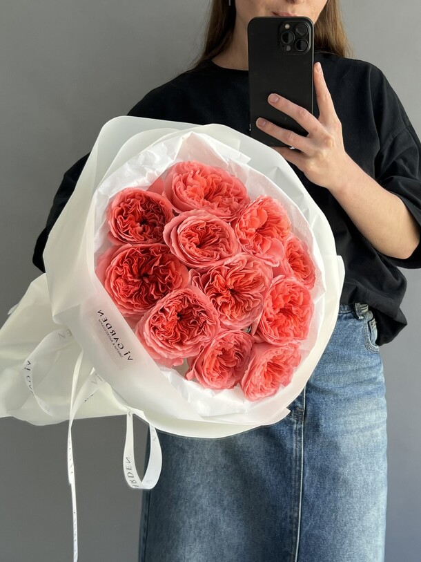 Роза «кенди экспрешн» 11, артикул F1447812 - 6200 рублей, доставка по городу. Flawery - доставка цветов