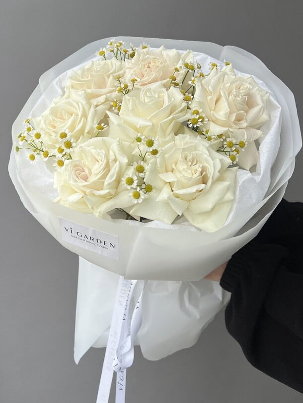 Букет «дуо роза-ромашка», артикул F1450223 - 6100 рублей, доставка по городу. Flawery - доставка цветов