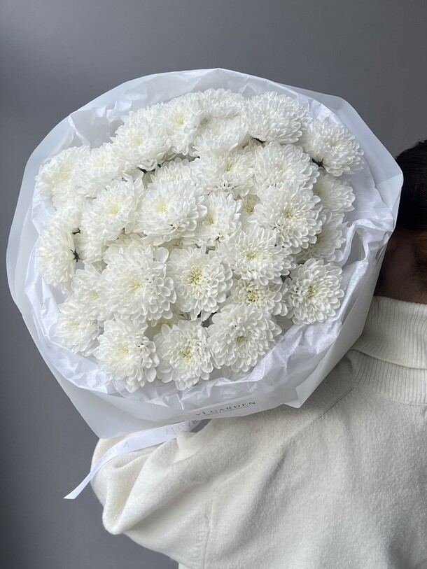 Хризантема 9шт, артикул F1452175 - 6900 рублей, доставка по городу. Flawery - доставка цветов