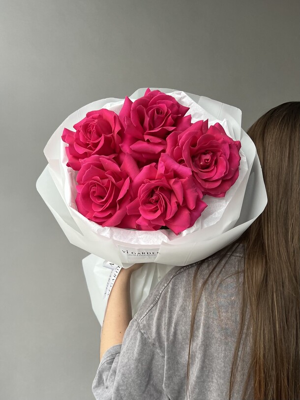 Роза «пинк флоид» 5, артикул F1457152 - 3650 рублей, доставка по городу. Flawery - доставка цветов