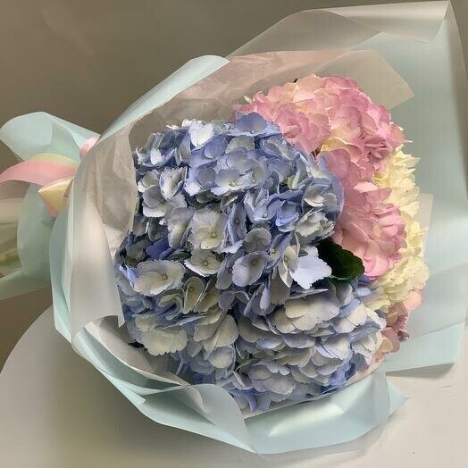 Гортензии крупные, артикул F1210373 - 6654 рублей, доставка по городу. Flawery - доставка цветов
