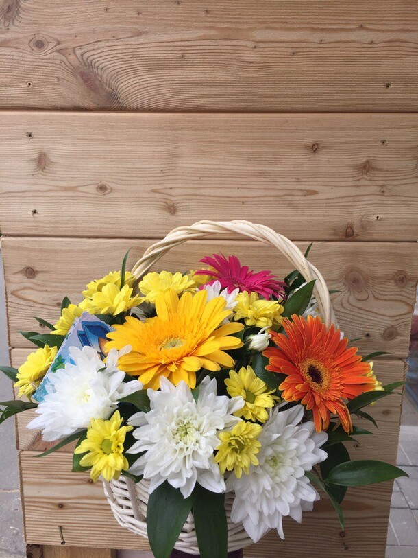 Комплимент, артикул F13251 - 2200 рублей, доставка по городу. Flawery - доставка цветов