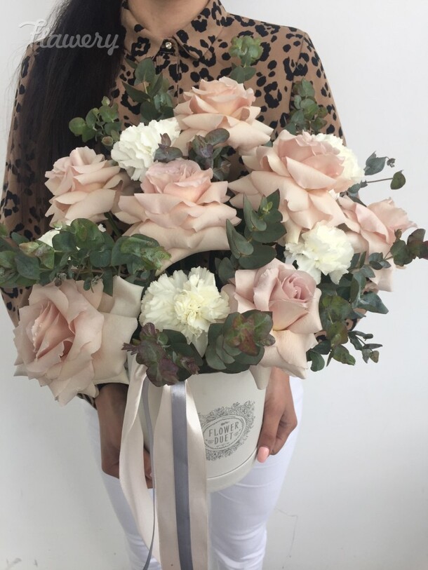 Воздушный, артикул F35011 - 3890 рублей, доставка по городу. Flawery - доставка цветов