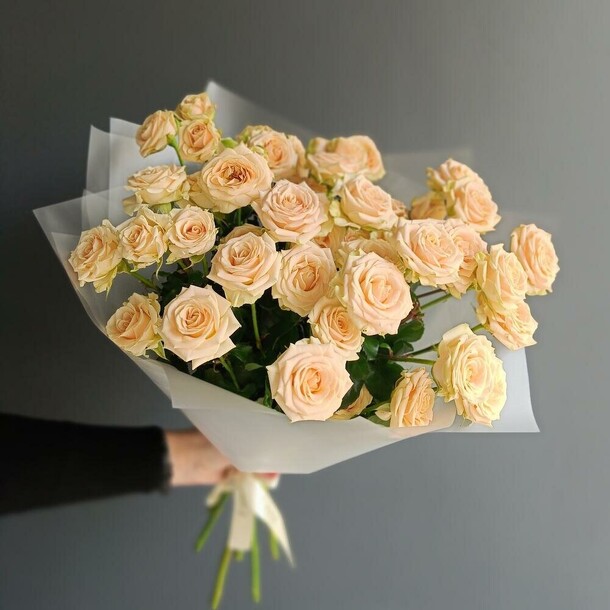 Букет роз бомбастик, артикул F1205014 - 7150 рублей, доставка по городу. Flawery - доставка цветов