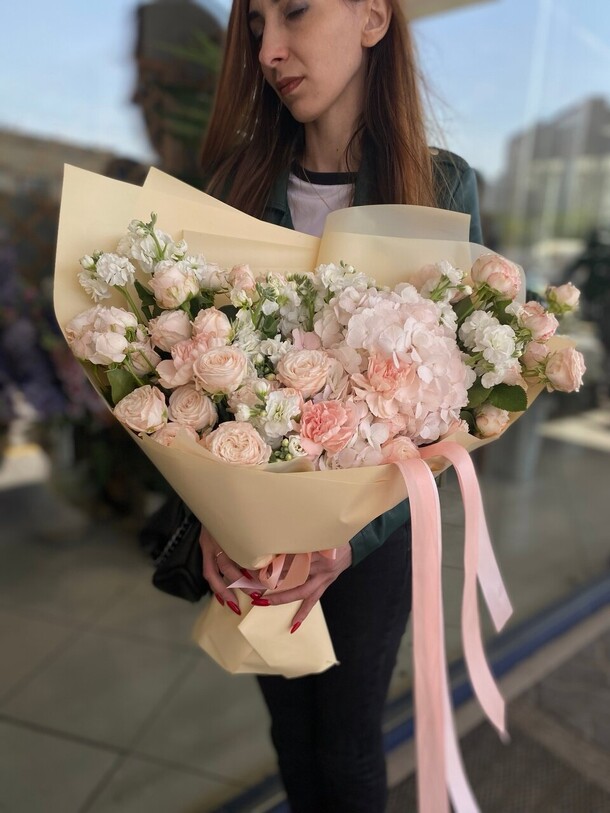 Букет треви, артикул F1205034 - 9350 рублей, доставка по городу. Flawery - доставка цветов