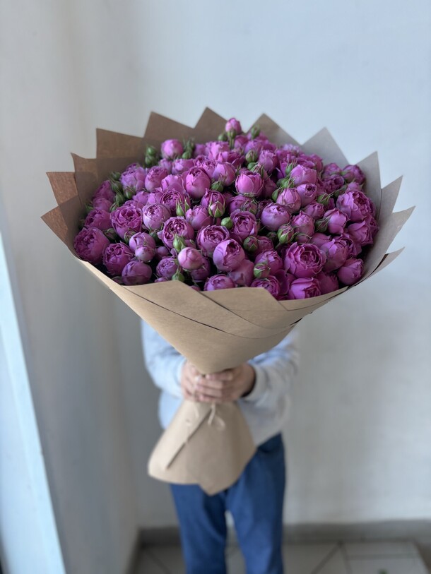 Букет из мисти баблз в крафте, артикул F1323623 - 14900 рублей, доставка по городу. Flawery - доставка цветов