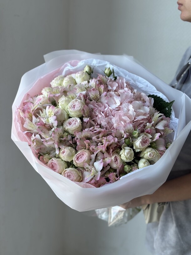 Букет ровини, артикул F1422457 - 6900 рублей, доставка по городу. Flawery - доставка цветов