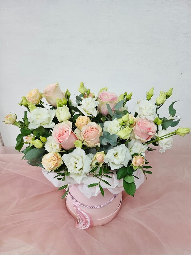 Летняя, артикул F1277008 - 10800 рублей, доставка по городу. Flawery - доставка цветов