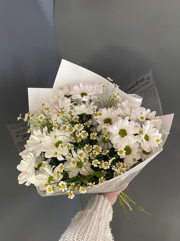 Ромашки и ромашки, артикул F1253167 - 2990 рублей, доставка по городу. Flawery - доставка цветов