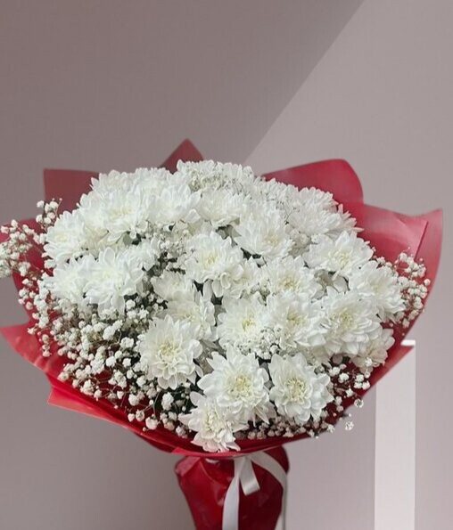 Хризантема и гипсофилла, артикул F1464851 - 4700 рублей, доставка по городу. Flawery - доставка цветов