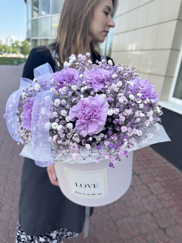 Стойкая коробка, артикул F1205494 - 8360 рублей, доставка по городу. Flawery - доставка цветов