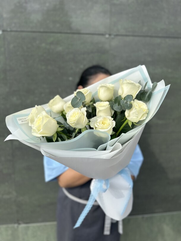 Романтика, артикул F1206192 - 11069 рублей, доставка по городу. Flawery - доставка цветов