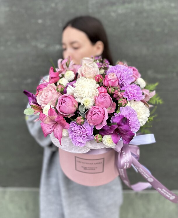 Яркая композиция, артикул F1220912 - 13505 рублей, доставка по городу. Flawery - доставка цветов