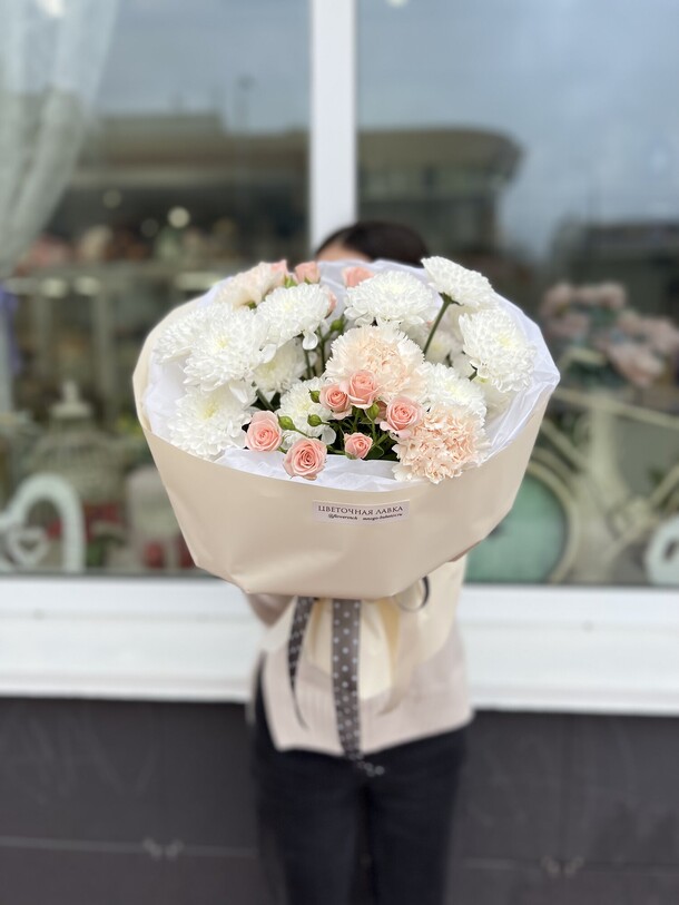 Облачко, артикул F1221590 - 7396 рублей, доставка по городу. Flawery - доставка цветов