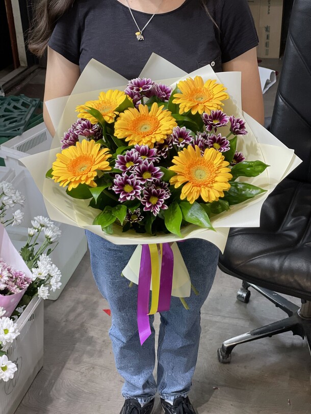 Букет из герберы, артикул F1149712 - 3278 рублей, доставка по городу. Flawery - доставка цветов