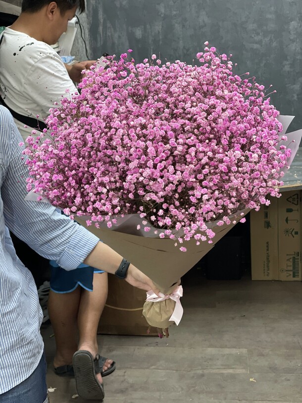 Букет из 25 гипсофилы, артикул F1149731 - 8800 рублей, доставка по городу. Flawery - доставка цветов