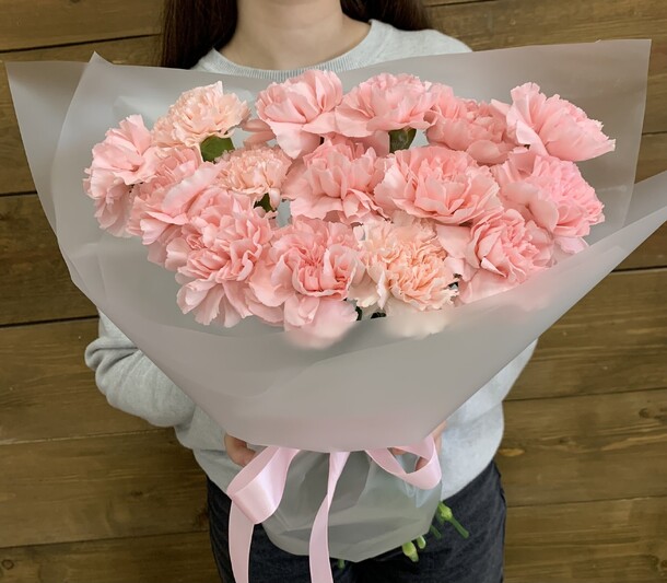 Нежные диантусы, артикул F1205982 - 7215 рублей, доставка по городу. Flawery - доставка цветов