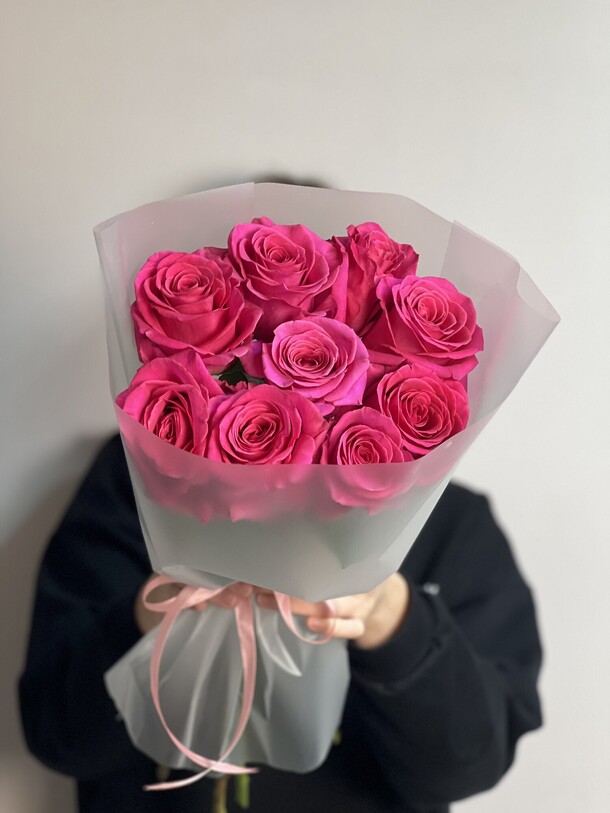 Букет из 9 роз, артикул F1398334 - 4510 рублей, доставка по городу. Flawery - доставка цветов