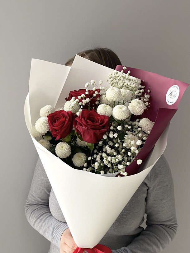 Яркое впечатление, артикул F1246148 - 2370 рублей, доставка по городу. Flawery - доставка цветов