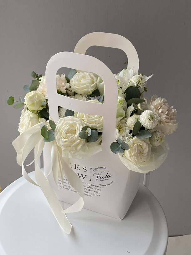 Цветочный вальс, артикул F1371548 - 4980 рублей, доставка по городу. Flawery - доставка цветов