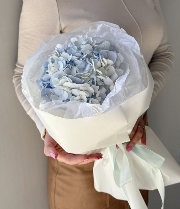 Кружево, артикул F1405265 - 1505 рублей, доставка по городу. Flawery - доставка цветов