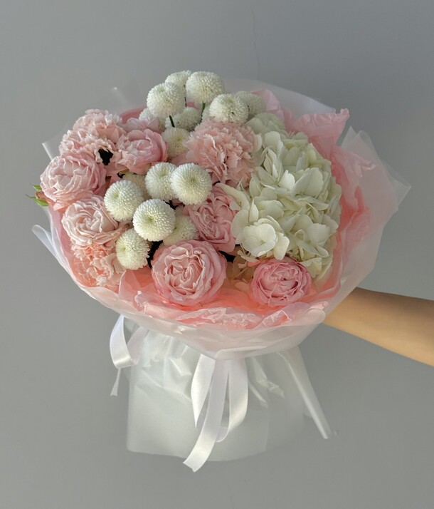 Жозефина, артикул F1446177 - 3990 рублей, доставка по городу. Flawery - доставка цветов