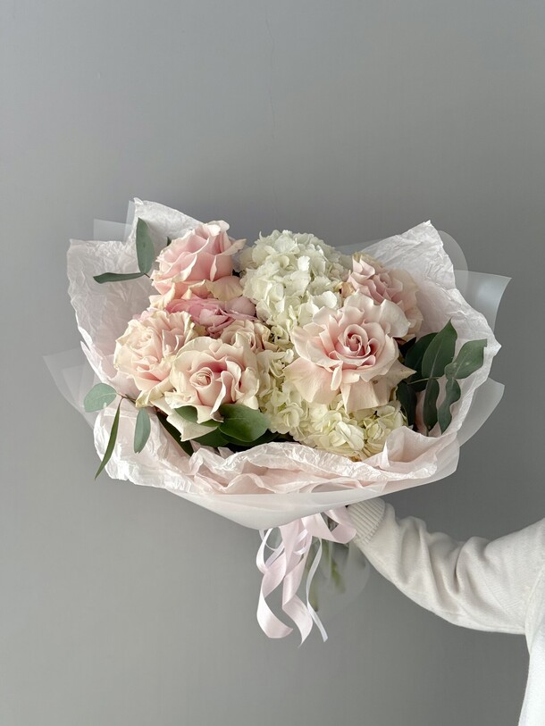 Мелодия цветов, артикул F1521286 - 6930 рублей, доставка по городу. Flawery - доставка цветов