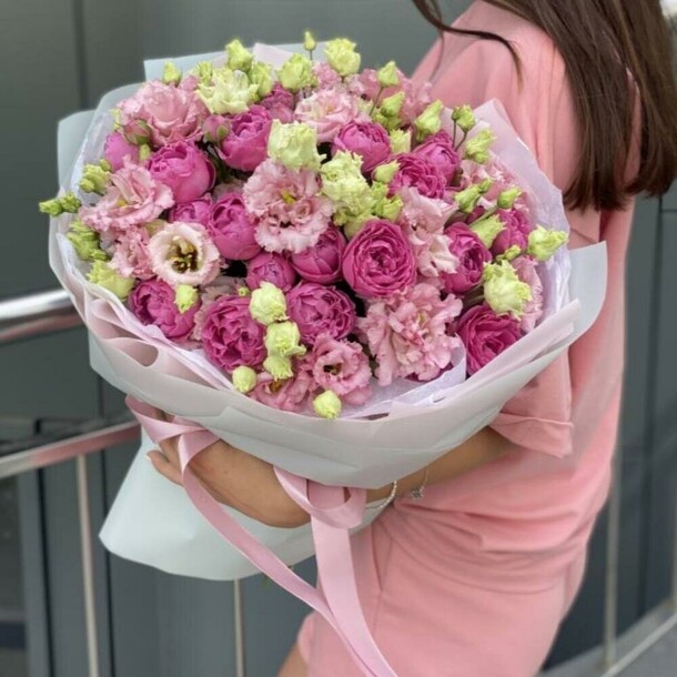 Букет "розовые сны", артикул F1214580 - 9490 рублей, доставка по городу. Flawery - доставка цветов