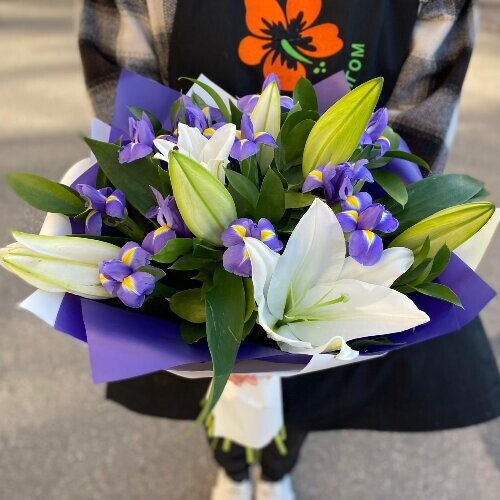 Букет "романтический вечер", артикул F1244279 - 6590 рублей, доставка по городу. Flawery - доставка цветов