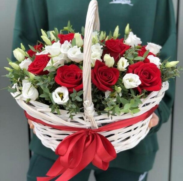 Корзина "восхищение", артикул F1269171 - 7890 рублей, доставка по городу. Flawery - доставка цветов