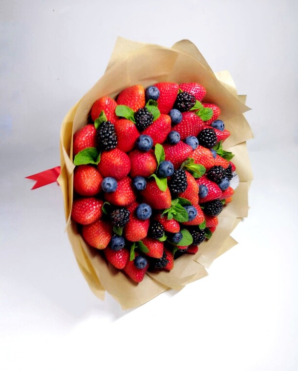 Свидание, артикул F1241780 - 7472 рублей, доставка по городу. Flawery - доставка цветов