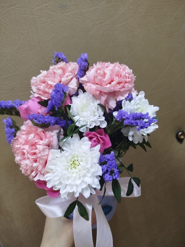 Букет, артикул F1368051 - 3000 рублей, доставка по городу. Flawery - доставка цветов