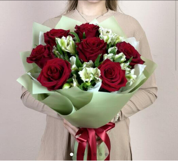 Букет, артикул F1373576 - 3800 рублей, доставка по городу. Flawery - доставка цветов