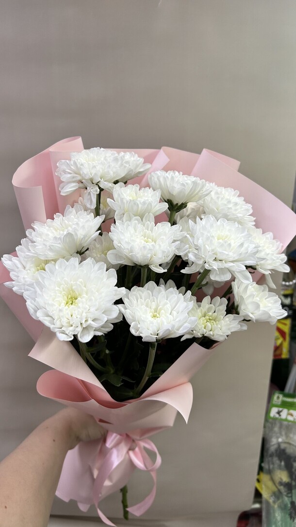 Букет из хризантем, артикул F1211398 - 2324 рублей, доставка по городу. Flawery - доставка цветов