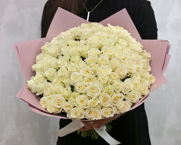 101 белая роза, артикул F1302988 - 60730 рублей, доставка по городу. Flawery - доставка цветов