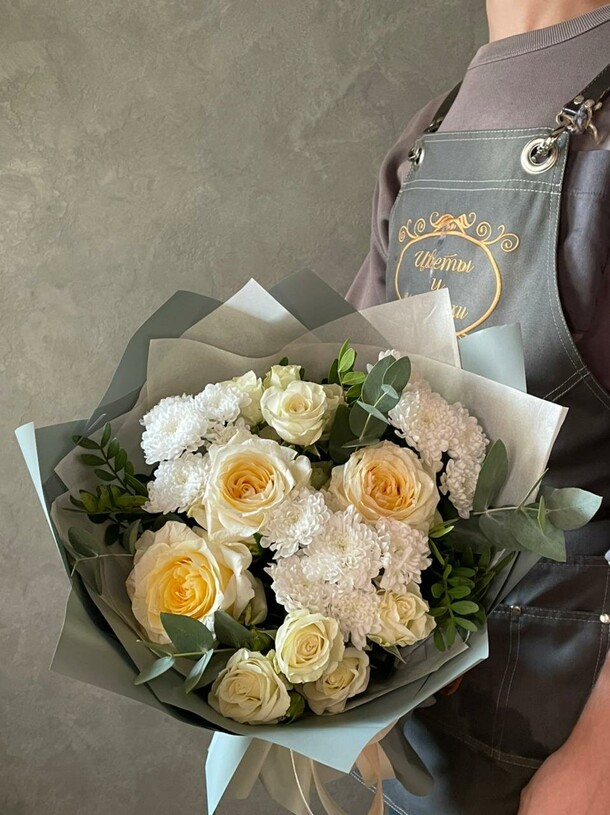 Букет солнце тосканы, артикул F1217307 - 3750 рублей, доставка по городу. Flawery - доставка цветов